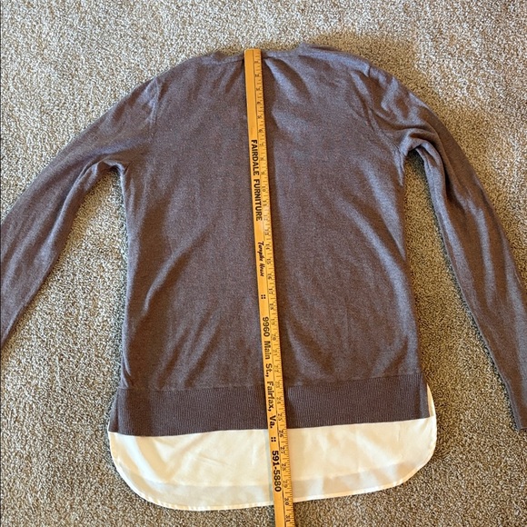 Simply Vera Vera Wang Taupe Knit Sweater with White Blouse - Picture 11 of 12